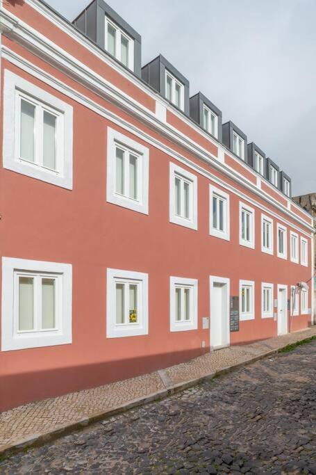 Pardal 1b - Luxury Studio In Alcantara With Parking Nearby * Lissabon